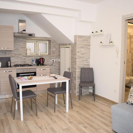 타오르미나 Sbiriddu'S House 아파트 외부 사진